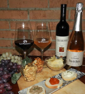 Bottiglie di vino della Cantina Le Pignole